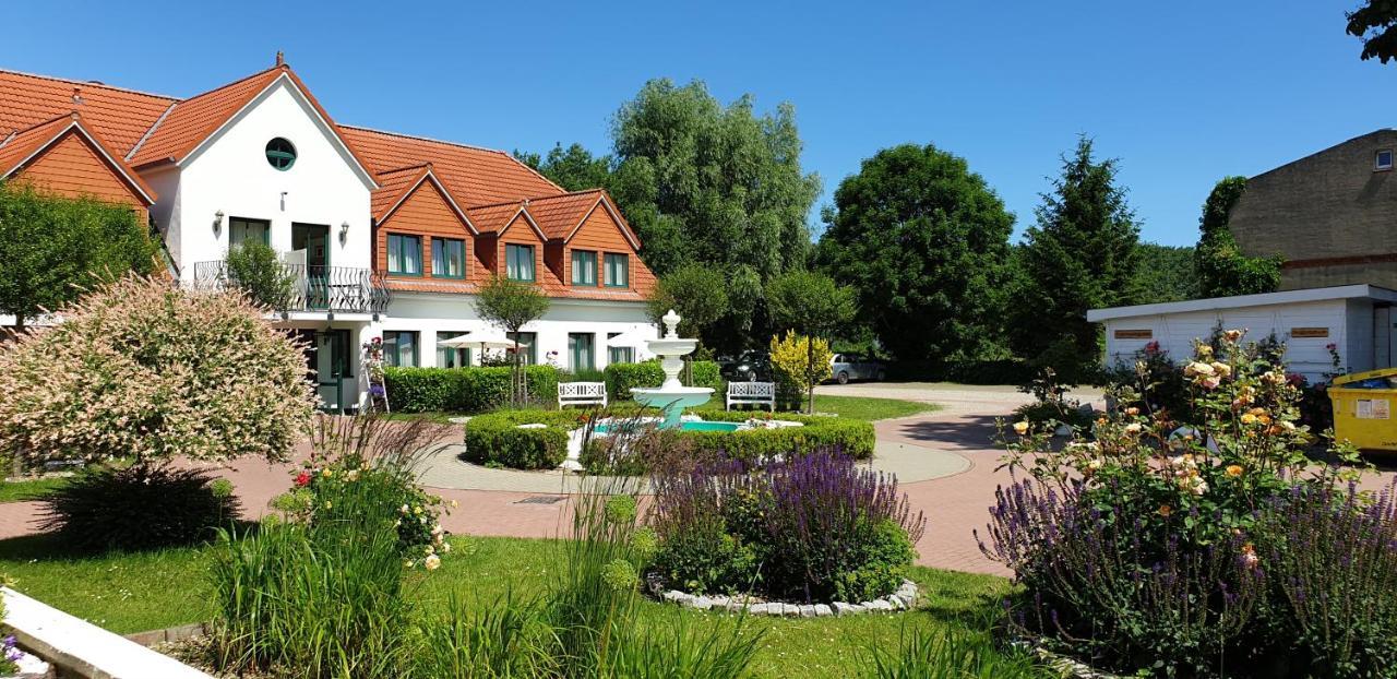 Ferienbungalow Haus Am Teich Boltenhagen  Εξωτερικό φωτογραφία